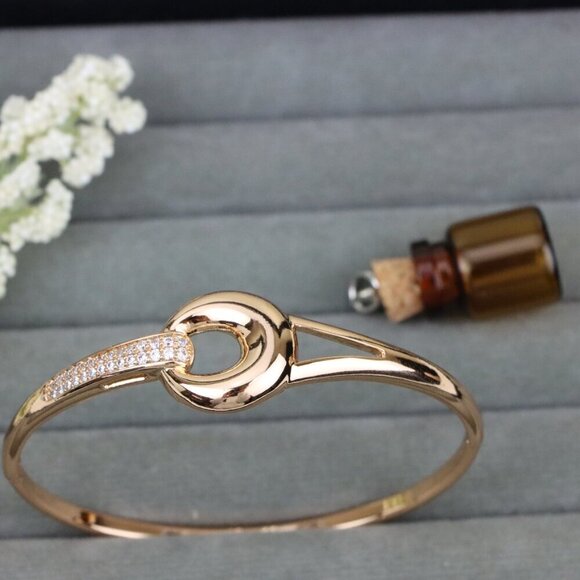 Elegant Rose Gold Bangle with Statement Circle Accent & Crystals, XPBL0422 - Picture 9 of 12